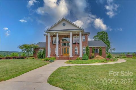 2221 Pea Ridge Rd, Mill Spring, NC 28756 photo 1