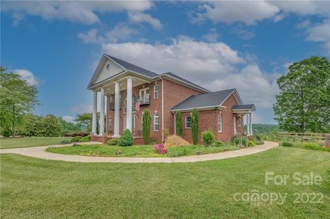 2221 Pea Ridge Rd, Mill Spring, NC 28756 photo 2