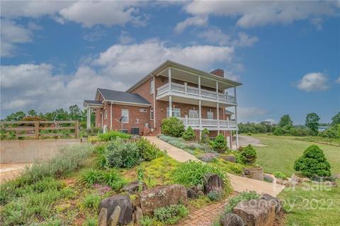 2221 Pea Ridge Rd, Mill Spring, NC 28756 photo 5
