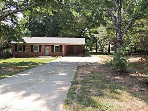 1835 Young Dr, Conover, NC 28613 photo 17