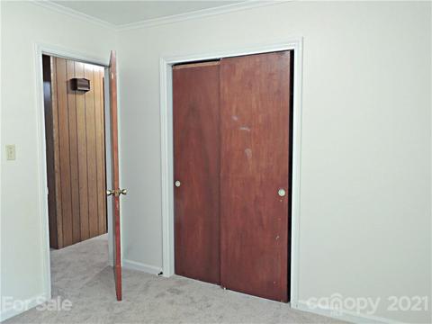 1835 Young Dr, Conover, NC 28613 photo 8