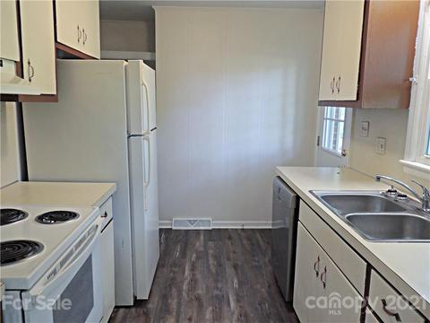 1835 Young Dr, Conover, NC 28613 photo 5
