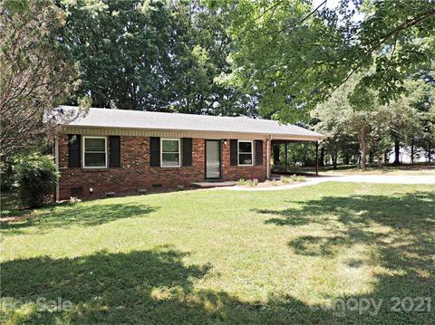 1835 Young Dr, Conover, NC 28613 photo 16