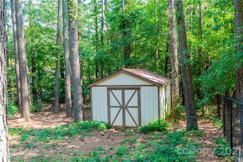 300 Mel Ln, Crouse, NC 28033 photo 9
