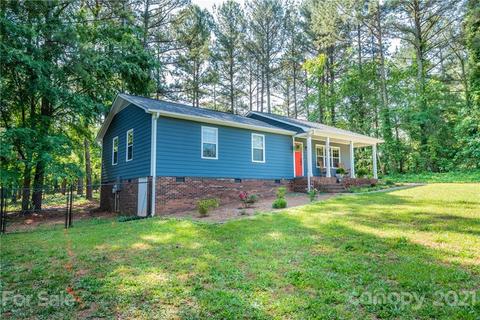300 Mel Ln, Crouse, NC 28033 photo 1