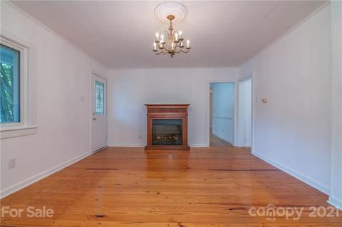 41 Beaver St, Tryon, NC 28782 photo 9