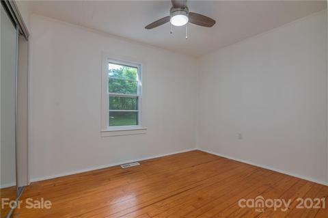 41 Beaver St, Tryon, NC 28782 photo 12