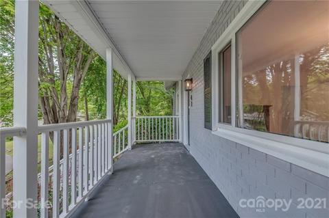 41 Beaver St, Tryon, NC 28782 photo 3