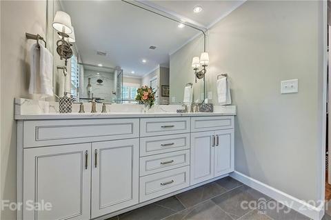 2011 Forest Dr E, Charlotte, NC 28211 photo 23