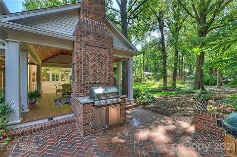2011 Forest Dr E, Charlotte, NC 28211 photo 28