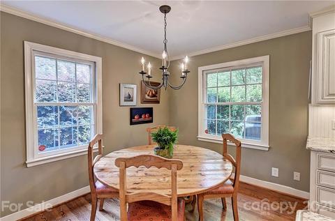 2011 Forest Dr E, Charlotte, NC 28211 photo 12