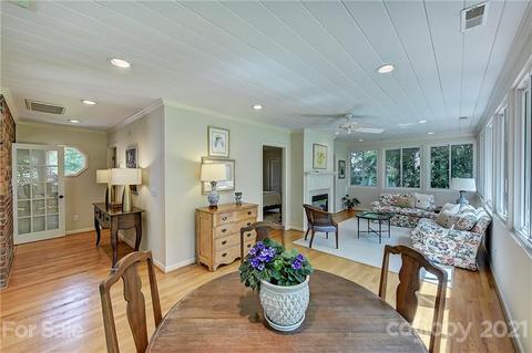 2011 Forest Dr E, Charlotte, NC 28211 photo 14