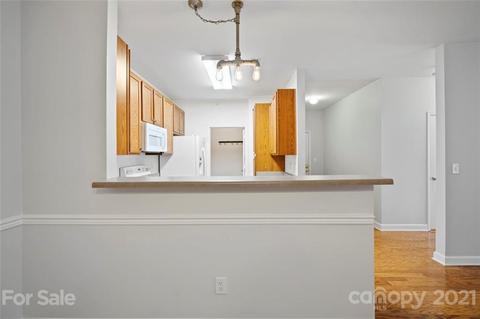 16636 Amberside Rd, Cornelius, NC 28031 photo 5