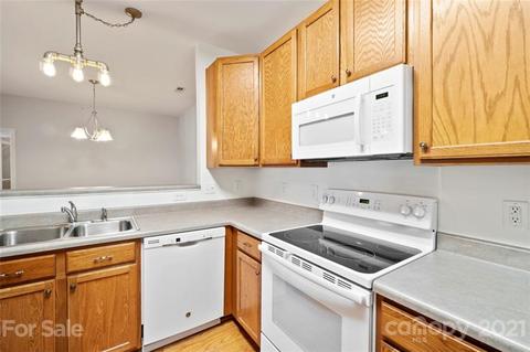 16636 Amberside Rd, Cornelius, NC 28031 photo 6