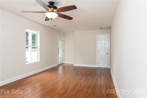 4093 Cascade St, Terrell, NC 28682 photo 6