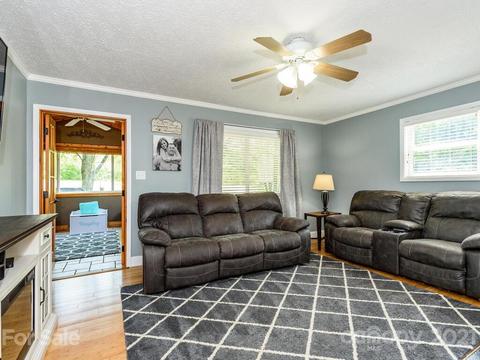 126 Snelson Rd, Alexander, NC 28701 photo 3