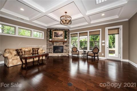2018 Donovan Dr, Matthews, NC 28104 photo 13