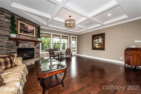 2018 Donovan Dr, Matthews, NC 28104 photo 12