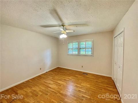115 Garrison Dr, Morganton, NC 28655 photo 9
