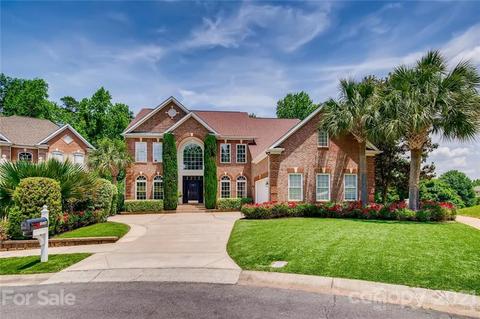 20427 Marblehead Ct, Cornelius, NC 28031 photo 1
