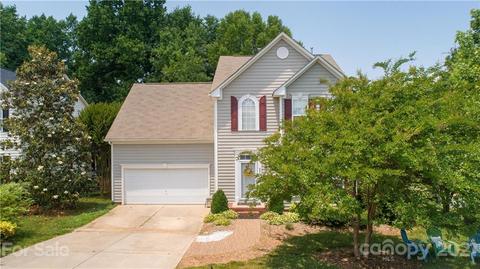 604 Eaton Ct, Fort Mill, SC 29708 photo 2