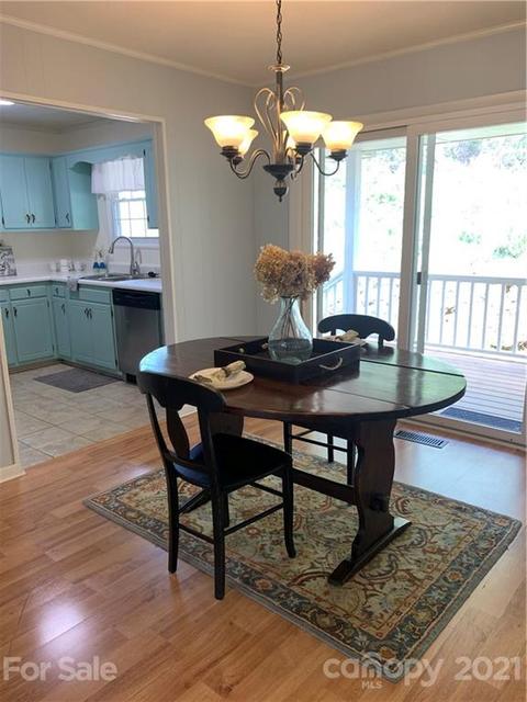 87 Pendleton Rdg, Sylva, NC 28779 photo 3