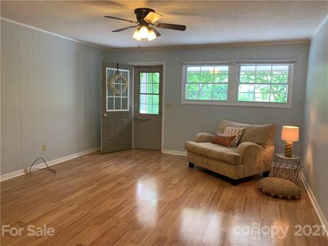 87 Pendleton Rdg, Sylva, NC 28779 photo 2