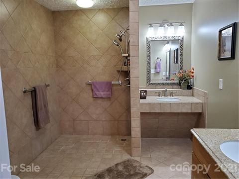 6091 Emory Ln, Hickory, NC 28601 photo 15
