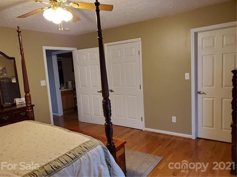 6091 Emory Ln, Hickory, NC 28601 photo 14