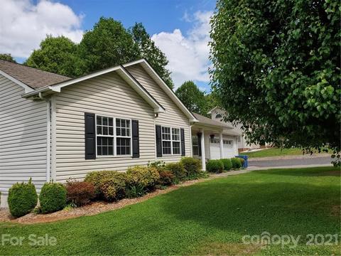 6091 Emory Ln, Hickory, NC 28601 photo 1