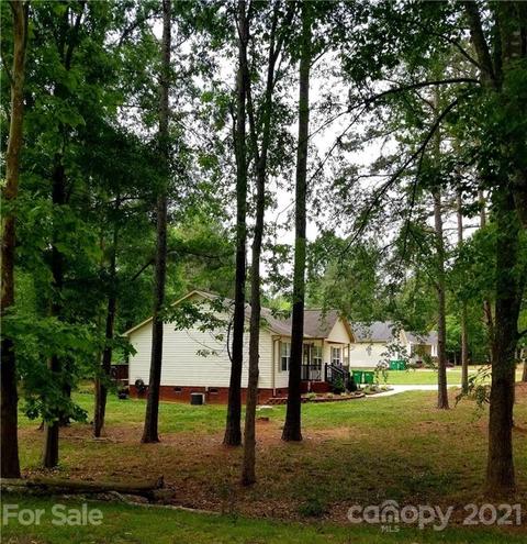 742 8th St E, Oakboro, NC 28129 photo 24