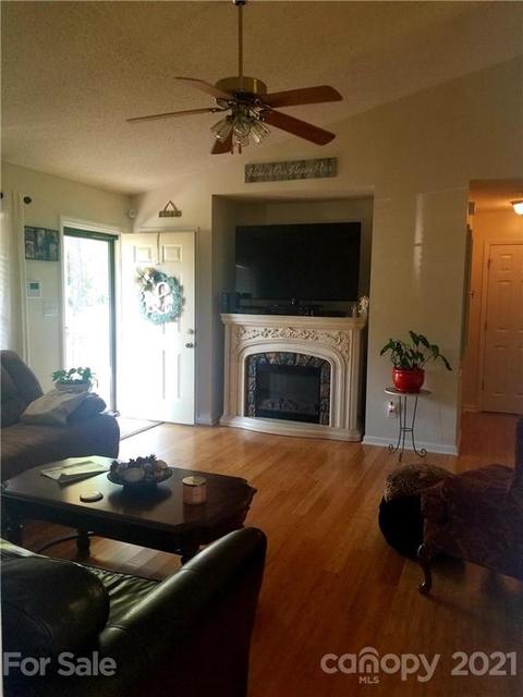 742 8th St E, Oakboro, NC 28129 photo 11