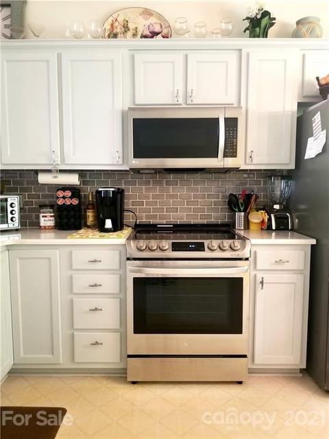 742 8th St E, Oakboro, NC 28129 photo 6