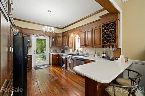 628 E Pine St, Lincolnton, NC 28092 photo 7