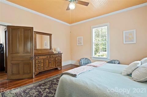 628 E Pine St, Lincolnton, NC 28092 photo 26