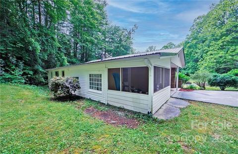 77 Poplar Gap Rd, Brevard, NC 28712 photo 2