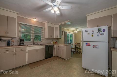 15 Meadowlark Dr, Tryon, NC 28782 photo 11