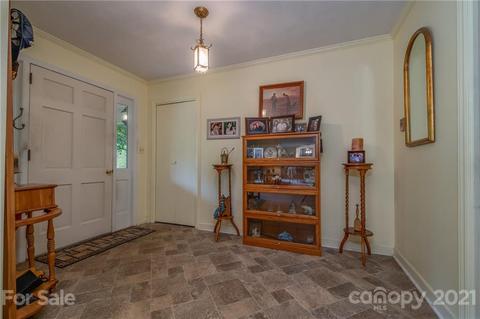 15 Meadowlark Dr, Tryon, NC 28782 photo 5