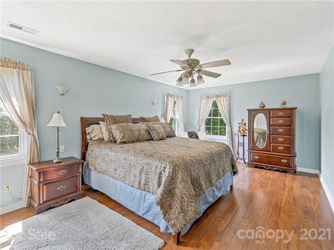50 Devanna Dr, Alexander, NC 28701 photo 9
