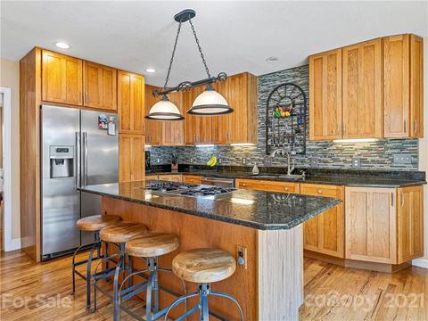 50 Devanna Dr, Alexander, NC 28701 photo 3
