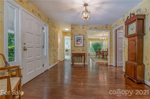 394 Red Fox Cir, Tryon, NC 28782 photo 6
