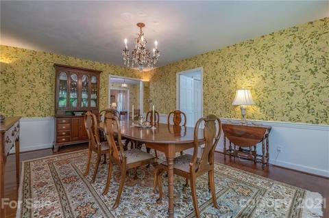 394 Red Fox Cir, Tryon, NC 28782 photo 7