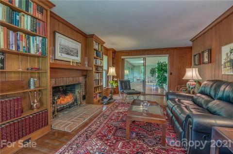 394 Red Fox Cir, Tryon, NC 28782 photo 10
