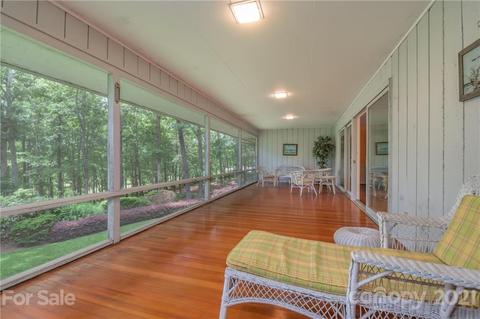 394 Red Fox Cir, Tryon, NC 28782 photo 11