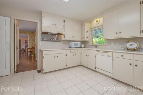 394 Red Fox Cir, Tryon, NC 28782 photo 14