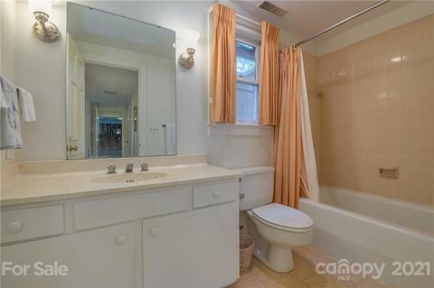394 Red Fox Cir, Tryon, NC 28782 photo 34
