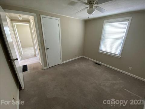 1355 Jackson Loop Rd, Flat Rock, NC 28731 photo 16