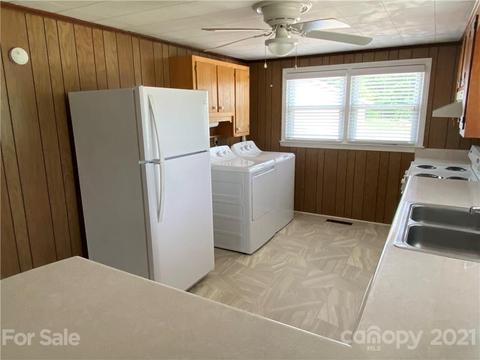 1355 Jackson Loop Rd, Flat Rock, NC 28731 photo 12