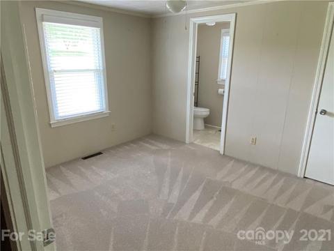 1355 Jackson Loop Rd, Flat Rock, NC 28731 photo 13