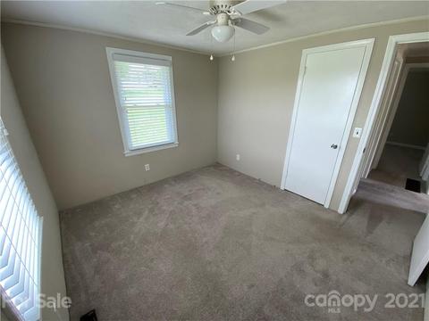 1355 Jackson Loop Rd, Flat Rock, NC 28731 photo 17